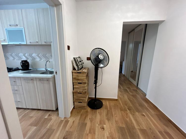 Titan 3 Camere 60 Mp Bloc 1974 Reabilitat Renovat Parter - 10