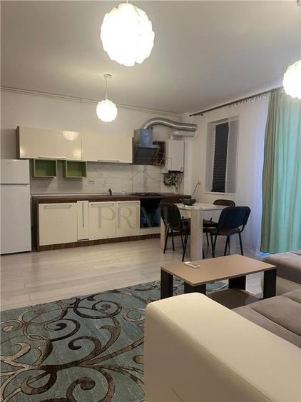 GIROC ESO - 2 CAMERE - BLOC CU ACOPERIS - ZONA EXCELENTA - 2