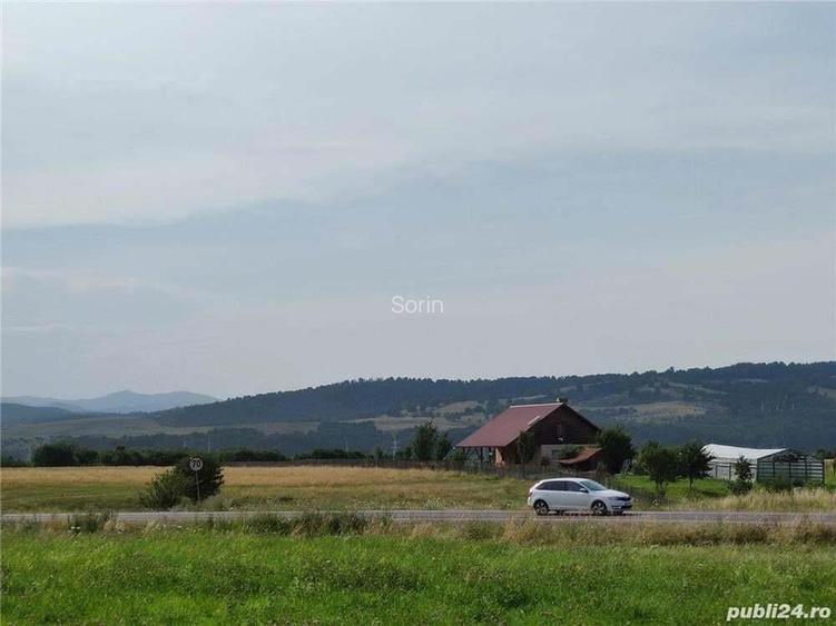 Bran - DN73, 1 ha intravilan cu front la drumul national.