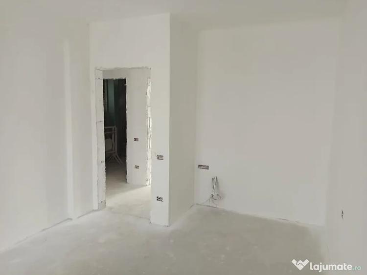 Casă cu 3 camere cu Teren 257 Mp în Central