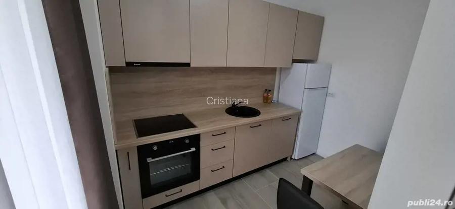 Proprietar. Inchiriez Ap. 1 camera si loc de parcare in complex Ateneo