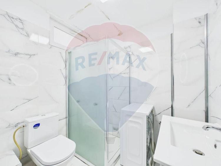 Casa / Vila cu 3 camere de vanzare in zona Andronache - 6