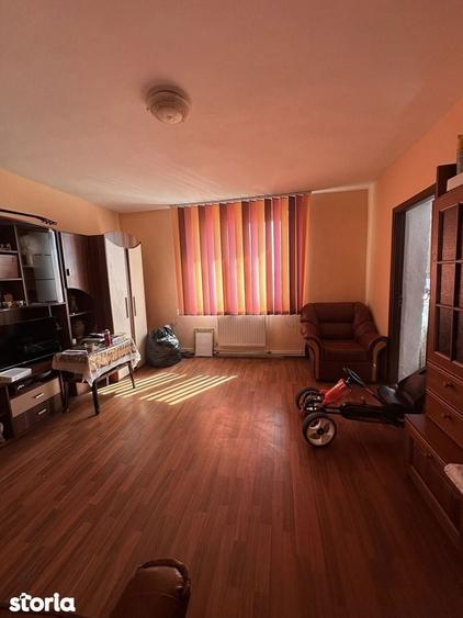 De vanzare garsoniera confort 1, etajul 1,zona Kaufland Nou 29.800euro - 2