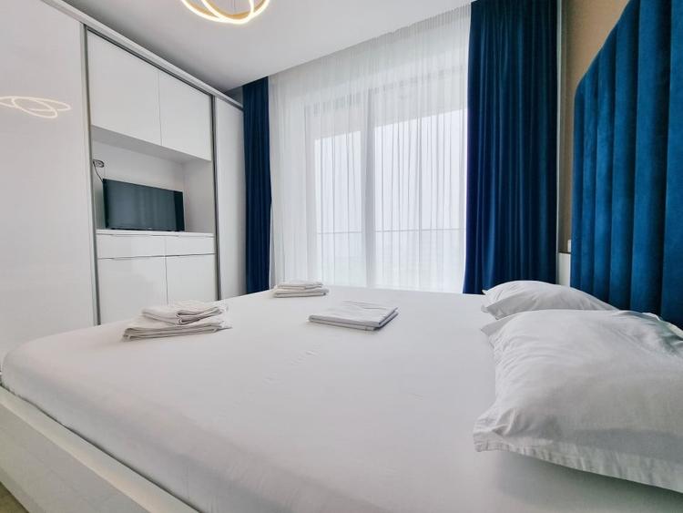 Apartament cu vedere generoas catre lac in complex LakeOn - 10