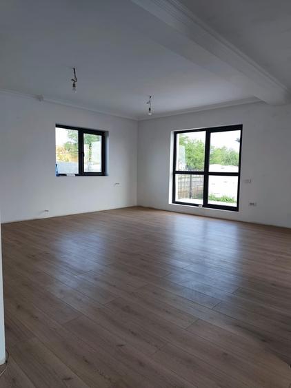 FARA COMISIOANE Sabareni casa cu 4 camere 2 bai PARTER placa drum asfaltat - 21