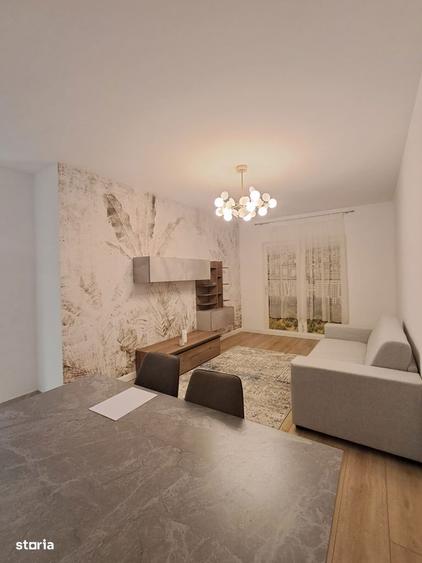 Apartament doua camere decomandat 3 minute metrou , Sector 4 - 5