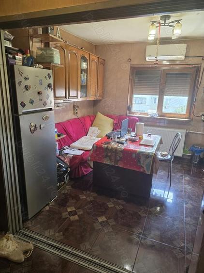 Particular , vand apartament 2 camere decomandate DRISTOR - 5