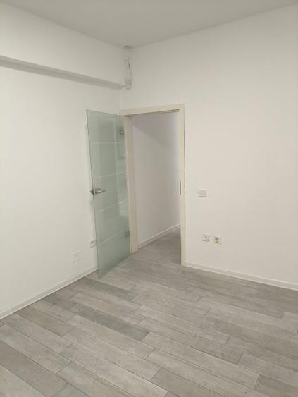 Spațiu ideal cabinet multi-specialități 105 mp + 2 grupuri sanitar – zonă 1 Mai - 4