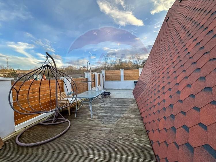 Casa / Vila cu 6 camere de vanzare in zona Periferie - 29