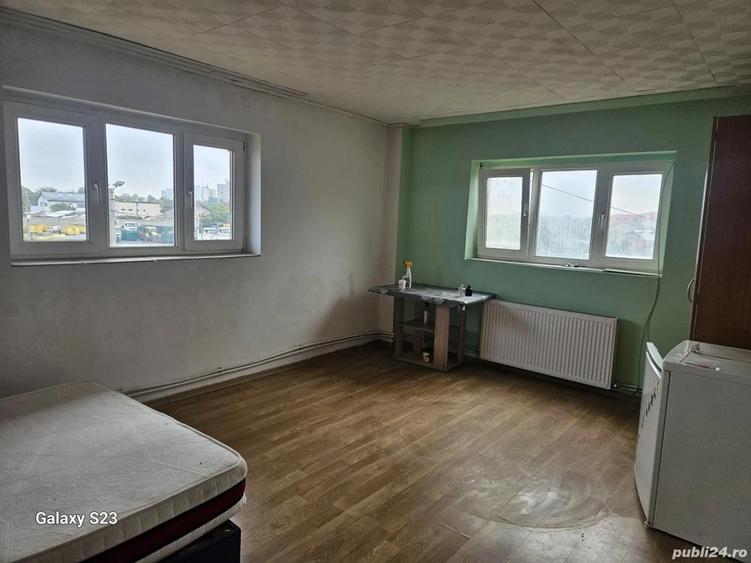 camera de inchiriat cu utilitati comune ! - 3
