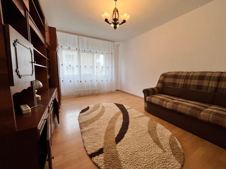 Inchiriere apartament doua camere confort 1, decomandat, Uzina 2. - 1