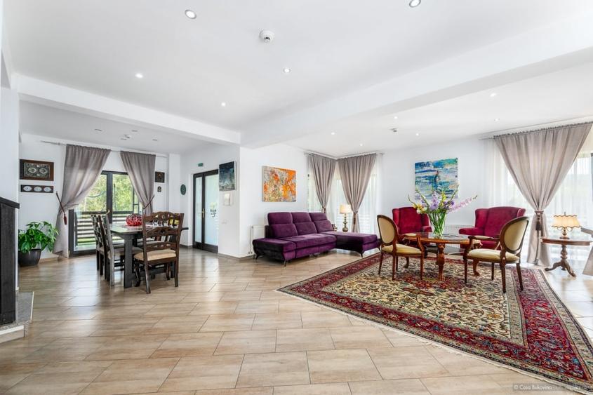 Casa de vacanta sau locuinta - 5 camere, 5 bai, 1300mp, langa Gura Humorului - 1