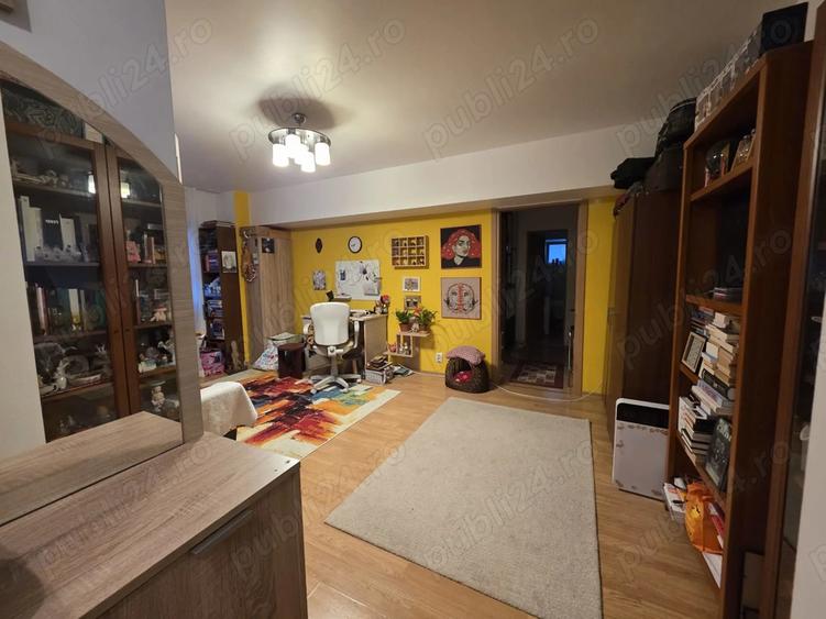 Proprietar vand apartament 2 camere ?i parcare subterana pe Popasului Voluntari - 1