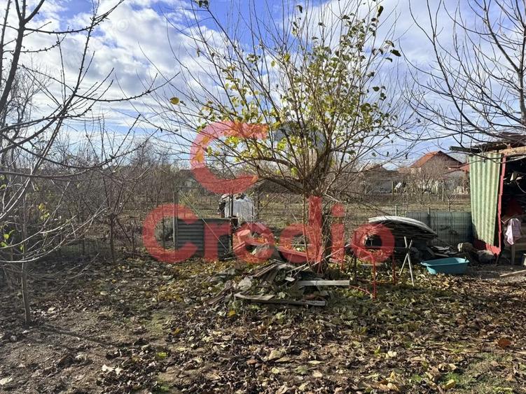 1200mp teren, casa cu 2 corpuri-asfalt, utilitati, locatie buna - 5