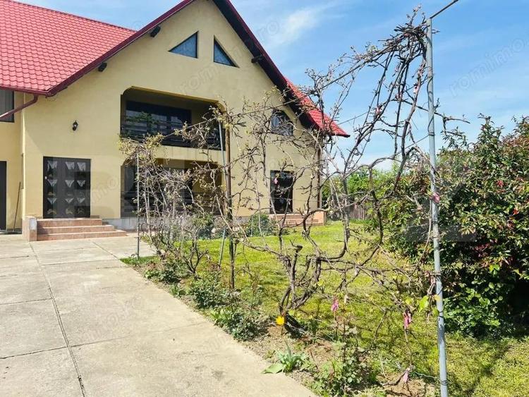 Vila Mitocu Dragomirnei, 286mp utili, 6 camere, 25ari teren - 4