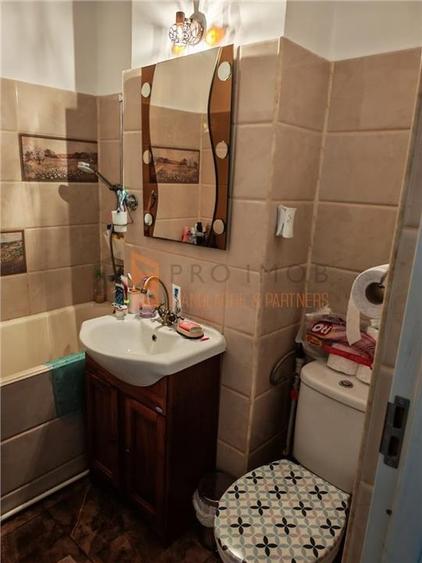 Apartament 3 camere cf 1 semidecomandat in zona Crang - 14