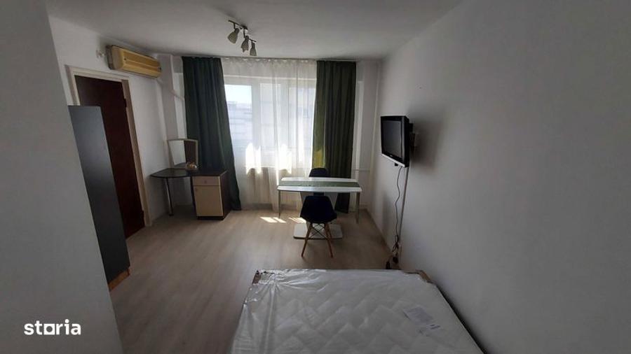 Vanzare garsoniera Mega Mall - 1