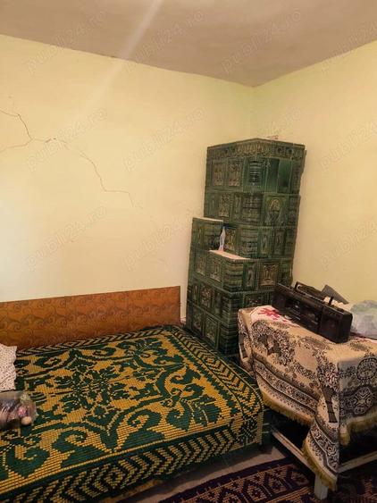 De vanzare casa la Romanesti comuna Rosiile - 6