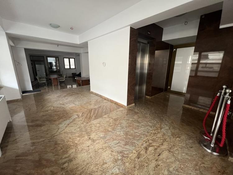 Spatiu comercial | Parter | Unirii | Tineretului | Metrou 7' - 7