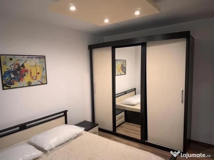 Inchiriez Apartament 3 camere spa?ios Agigea sos. Mangaliei - 1