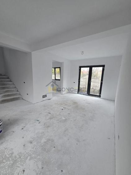 Vila individuala 4 camere finisaje la alegere Str Martisor - 3