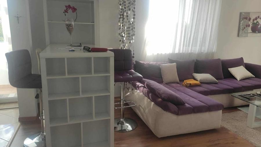 Aparatorii Patriei, Piata Berceni - 6