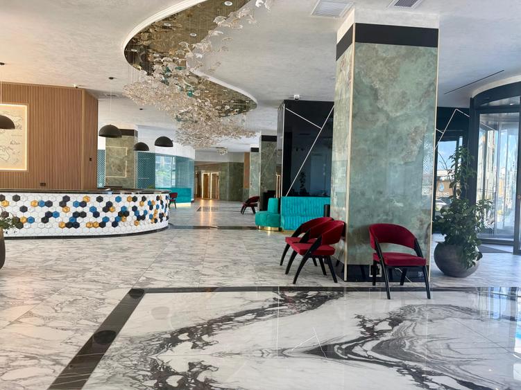 Apartament 2 camere Mamaia-White Titanic cu vedere la mare - 3