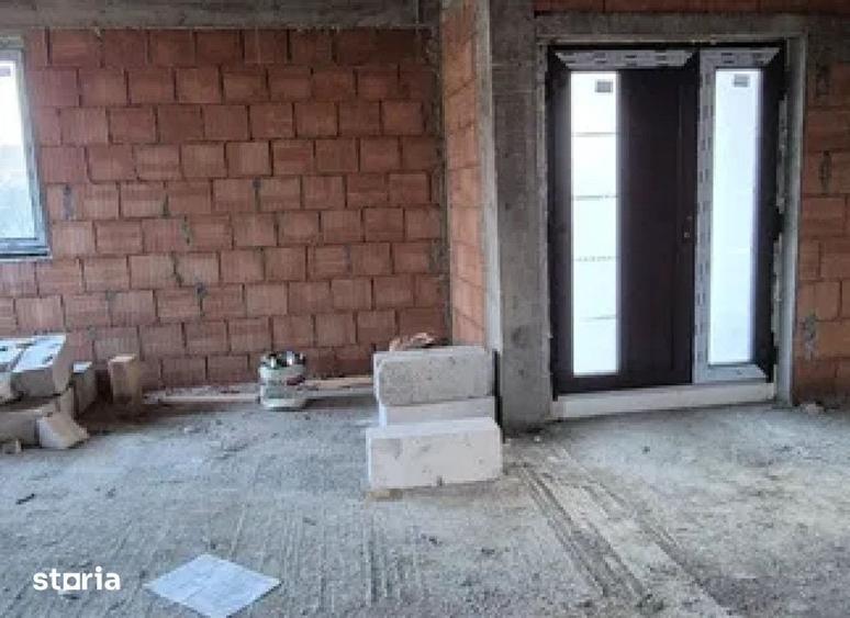 Casă cu 3 camere cu Teren 500 Mp în Ciritei