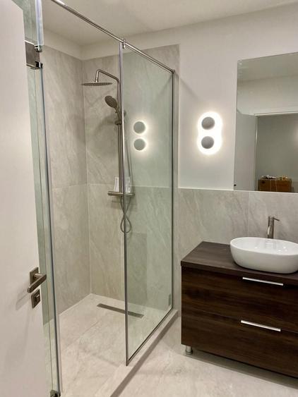 Apartament cu 4 camere, mobilat în Universitate