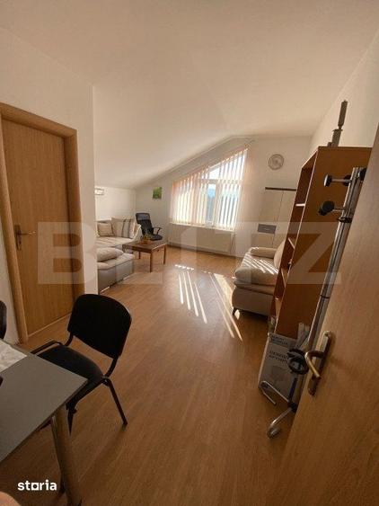 Spațiu comercial, de 25 mp, în Central