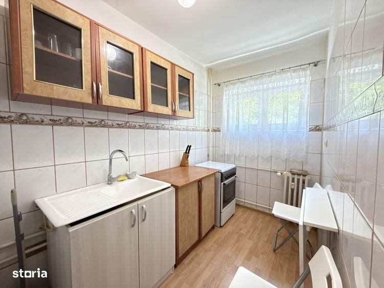 Apartament cu 3 camere decomandat în Jilava