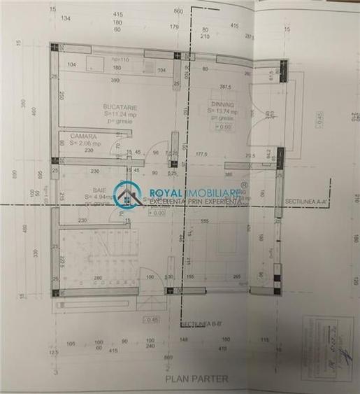 Casă individuală cu 4 camere cu Teren 250 Mp în Păulești
