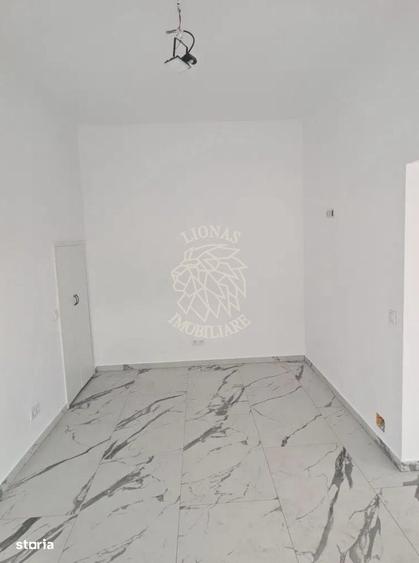 Spațiu comercial, de 30 mp, în Central