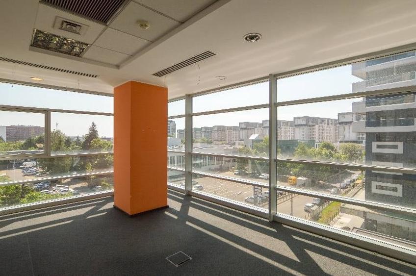 Birou, de 1,000 mp, în Aviației