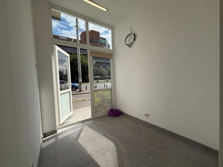 Spațiu comercial, de 20 mp, în Pantelimon