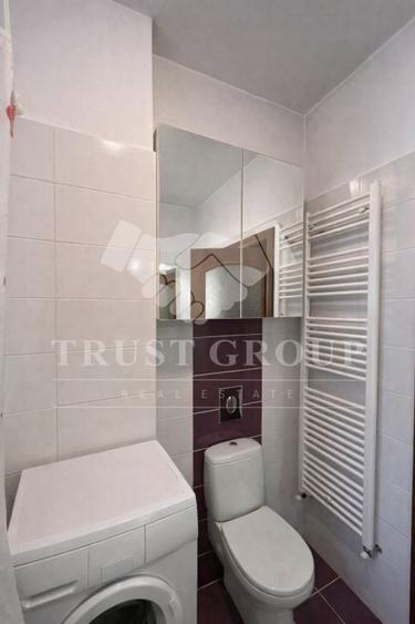 Casă individuală cu 5 camere cu Canalizare în Herăstrău