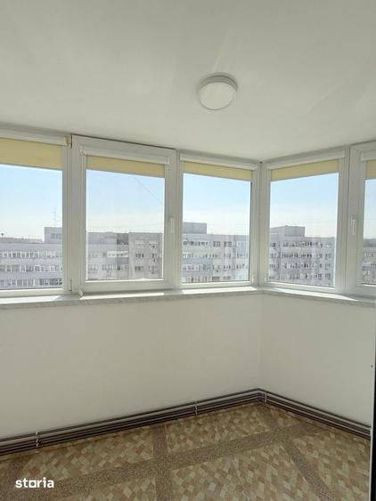 Apartament cu 3 camere, mobilat în Grivița