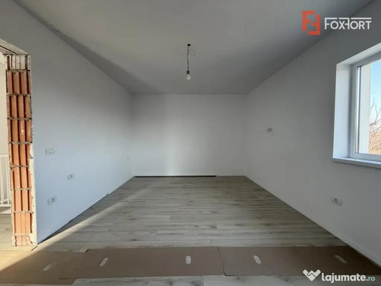Casă cu 3 camere cu Teren 170 Mp în Sânandrei