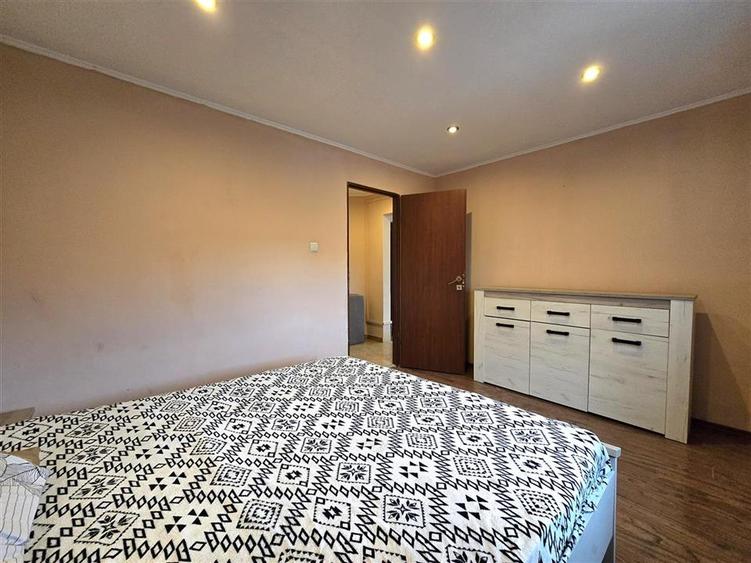 Apartament cu 2 camere semidecomandat în Rogerius