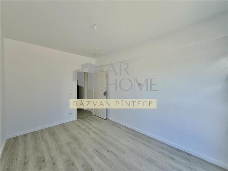 Apartament cu 2 camere decomandat în Albert