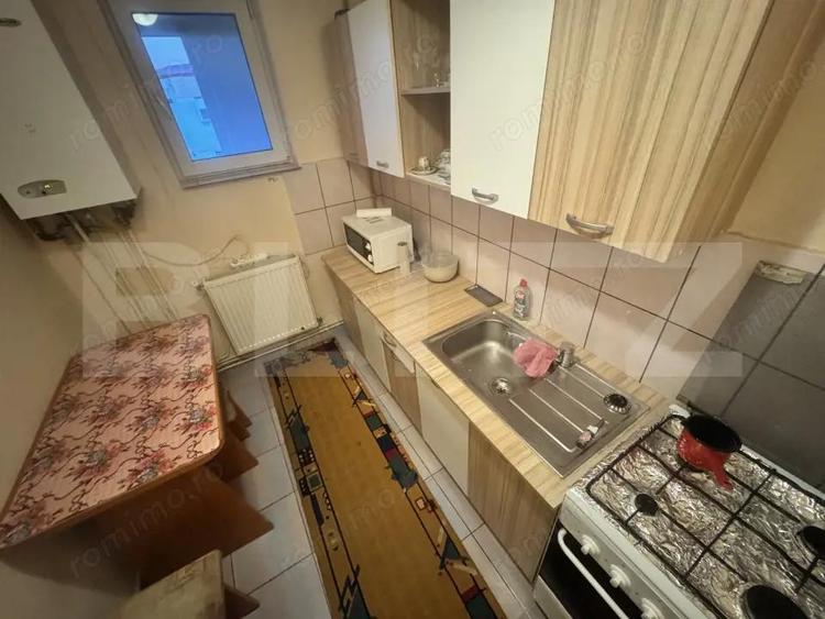 Garsoniera spa?ioasa de inchiriat 31 mp, aproape de centru - 4