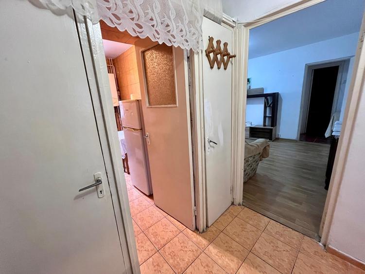 Apartament de inchiriat, 2 camere, semidecomandat, 45 mp, Alexandru cel Bun - 7