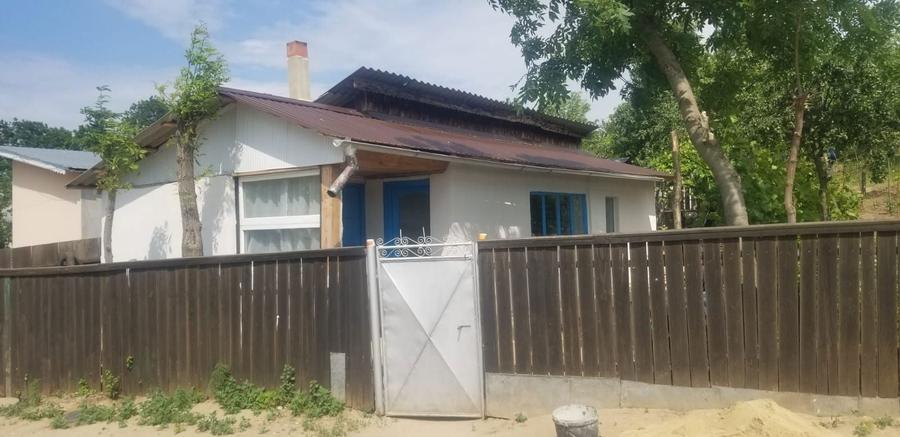 De vanzare proprietate Bradesti, com. Vinderei, jud. Vaslui - 4