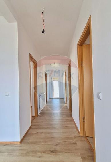 Casa noua in Ciorogarla - 3 dormitoare, living spa?ios - 18