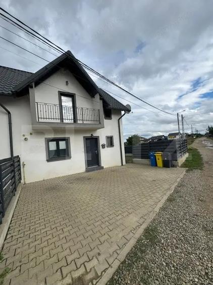 Casa duplex de inchiriat- 4 camere, zona Ipotesti - 1