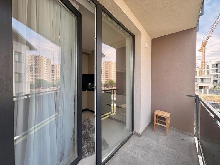 Apartament cu 3 camere, regim vila, Tractorul - 11