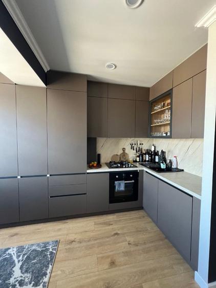 Apartament de vanzare in zona Planete - 1