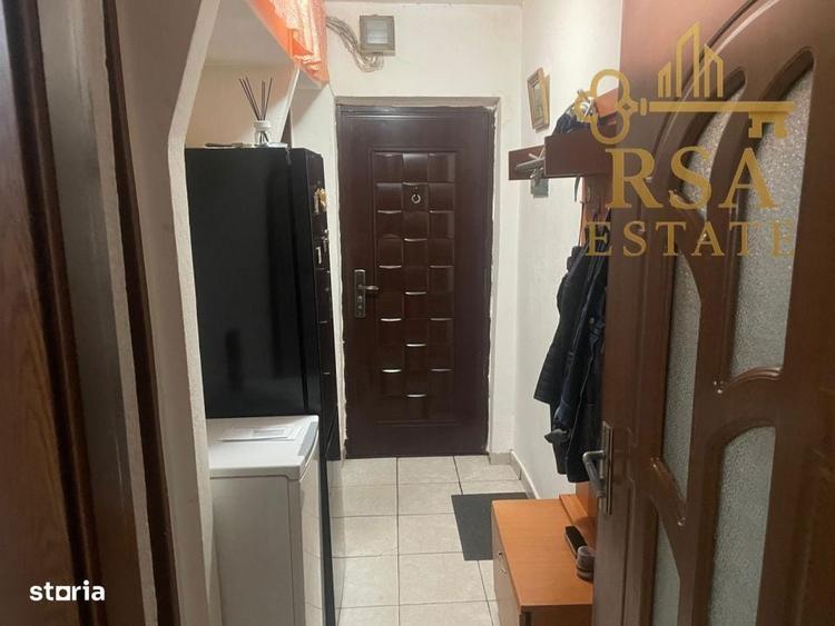 Apartament de vanzare 2 camere Brezoi Zona Unirii Etaj 4 - 4