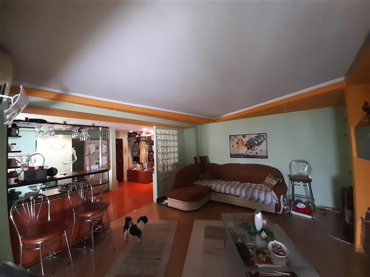 Apartament de inchiriat zona Central - 1