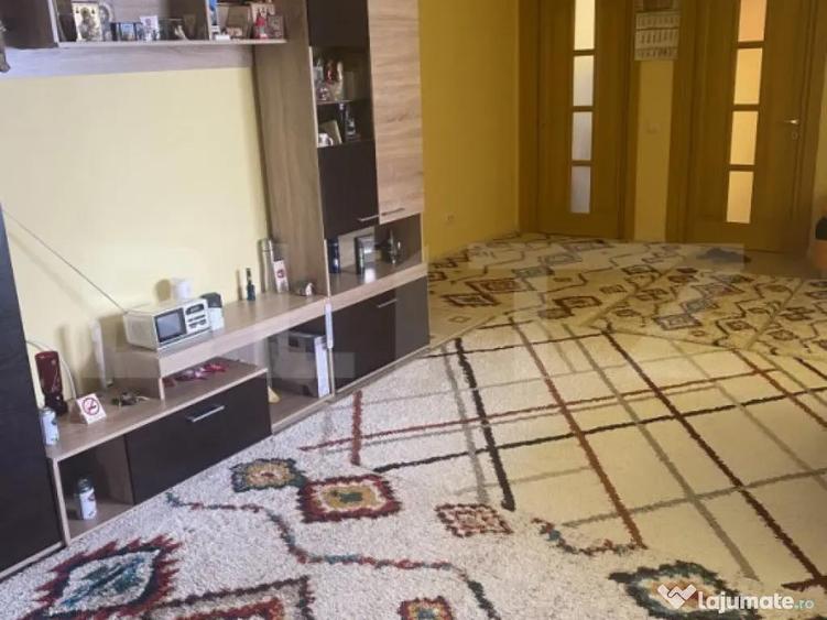 Casa de vanzare, cu 4 camere, 120 mp, zona Neagra ?arului - 2